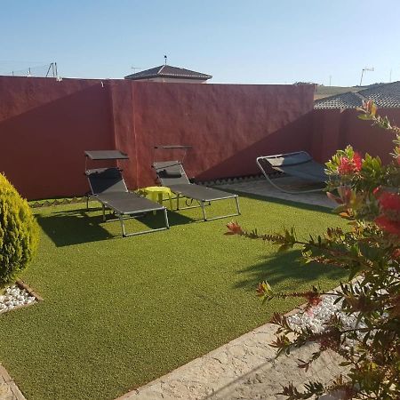The Red House Apartment Alhendin Ngoại thất bức ảnh